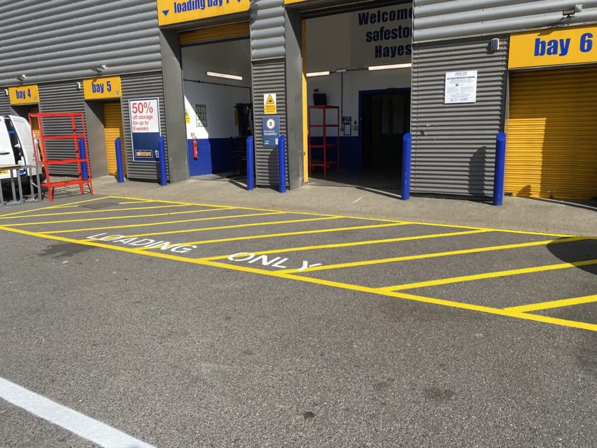 Cross-hatching outside loading bay