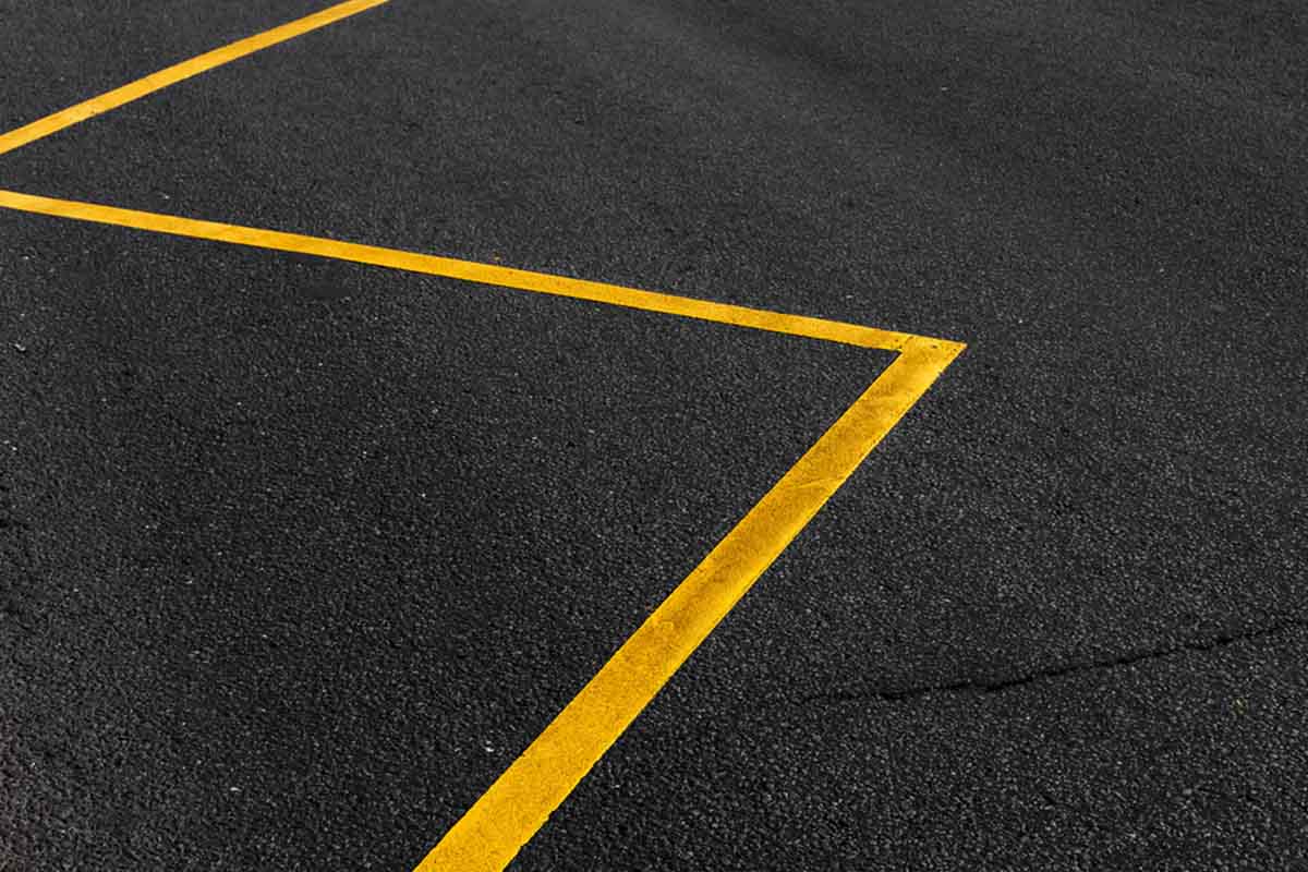 Yellow Line Marking